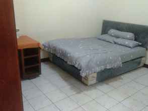 Others 4 Villa Enos Lembang by GroRental