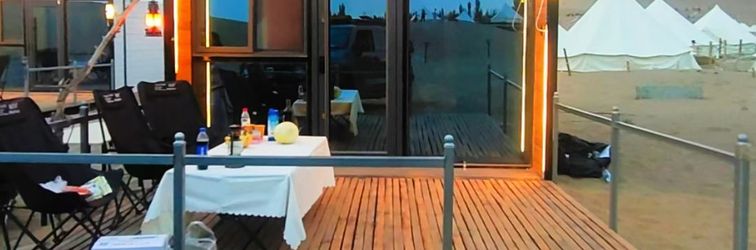 Others Dunhuang Desert Star House Desert Camping Luxury Starry Sky Homestay