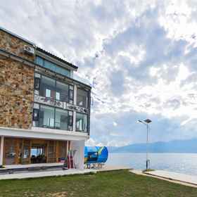 Hotel Exterior 1 Dali Blue Sea Sky Seascape Garden Design Meiju (Jinsuo island shop), Midu Xian Hotels