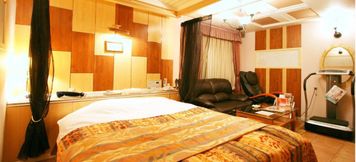 Others 2 Raffine Namba (Adult Only)