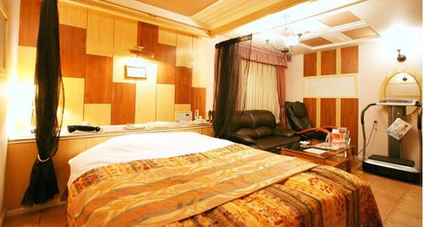 Others 2 Raffine Namba (Adult Only)