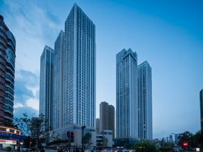 기타 4 Blue S Hotel (Chengdu Chunxi Road Hongxing Bridge Metro Station Branch)