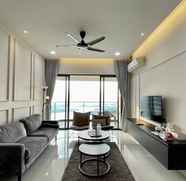 Others 2 Modern • Seaview | Near CIQ | 3B3B