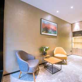 Hotel Interior/Public Areas 1 โรงแรม Homeinn Plus (สถานีรถไฟใต้ดิน Xizang South Road, โรงพยาบาลประชาชนที่ 9 เซี่ยงไฮ้), โรงแรม & ที่พัก Shanghai World Expo Exhibition and Convention Center Shopping Center Food Plaza UFO
