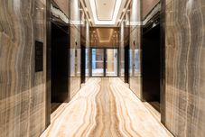 อื่นๆ Luxury CBD Apartment Managed by HPG Group