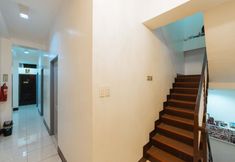 อื่นๆ 2 RedDoorz @ Plaza Jaro Iloilo