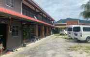 Lainnya 5 OYO 90910 Homestay D Lalang Inn