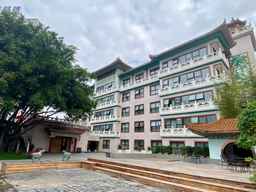 Chongqing Weisheng Hongsheng Grand Hotel, 987.045 VND