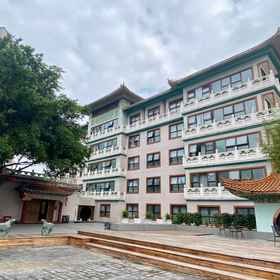 Hotel Exterior 1 Chongqing Weisheng Hongsheng Grand Hotel, Nanhu Hotels