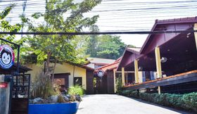 Lainnya 5 MAD Monkey Luang Prabang