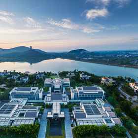 Hotel Exterior 1 HENTIQUE Resort Xuzhou Garden, Yongqiao Qu Hotels