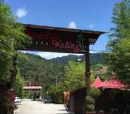 Lainnya 2 Paradise Valley Resort Broga
