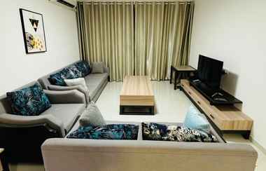 Others 2 3B2R SEAVIEW COZY FOREST CITY APARTMENT