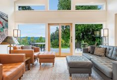 Others 5 Stunning Cascade Views and Lush Garden - Charming Wine Country Haven