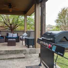 Hotel Interior/Public Areas1Fireplace and Patio for Relaxation - Cozy Charming Retreat,星牧场高尔夫俱乐部飯店