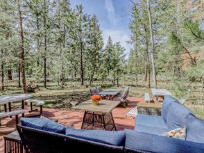 Others 4 Updated home with deck, hot tub, Ping-Pong, & shared pool/tennis - dogs ok