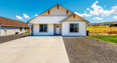 其他 2 Golf course getaway on 5th hole, across from Potholes State Park - dog-friendly