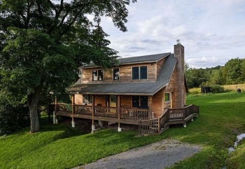 기타 Charming Mountain Retreat with Scenic Views - Cozy and Inviting Escape