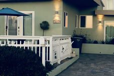 Others Stunning Harbor Views and Outdoor Dining - Charming Coastal Haven