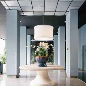 Hotel Interior/Public Areas1Spacious City View and Modern Amenities - Chic Urban Retreat,五角区飯店