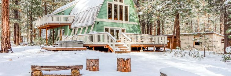 Others Lovely home by waterfalls with firepit, hot tub & washer/dryer - dog-friendly