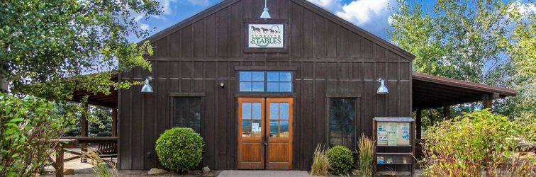 Others Brown's Tree House Retreat - Unit 1 Sunriver, OR