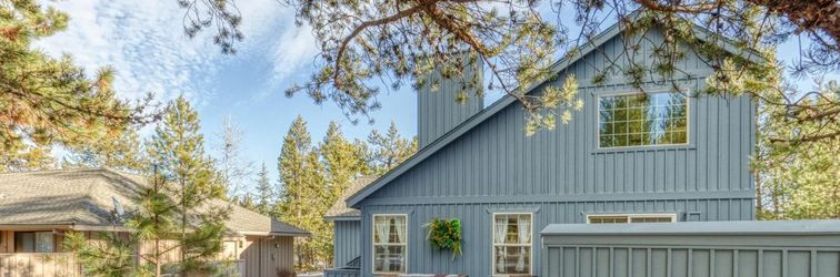 Others Modern home with free WiFi, private hot tub, shared pool, & SHARC passes