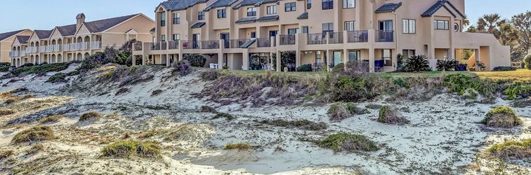 其他 Ground-floor summer beach village condo with a great view plus patio & pool