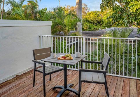 Khác Heated Pool and Outdoor Kitchen - Luxurious Haven in Tropical Paradise