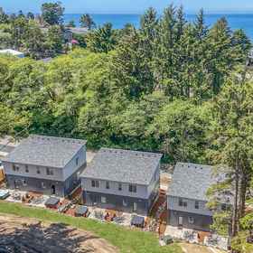 Hotel Exterior 1 Cozy Living Area and Scenic Waterfront Access - Charming Coastal Haven, Fogarty Creek State Recreation Area Hotels