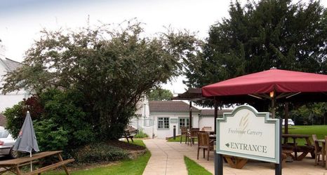 其他 2 Taunton Ruishton (M5, J25)