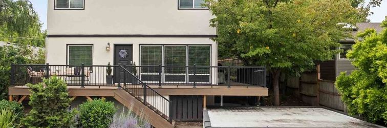 Others South Burlingame Hideaway