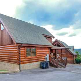 Hotel Exterior 1 Mountain Paradise - Hot Tub, Games, Wifi, Grill, Pool Access, 哈特菲尔德和麦考伊晚餐秀 酒店