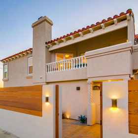 Hotel Exterior 1 Felspar Sanctuary, San Diego Hotels