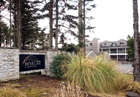 其他 Whale Watching and Gas Fireplace Retreat - Cozy Oceanfront Haven