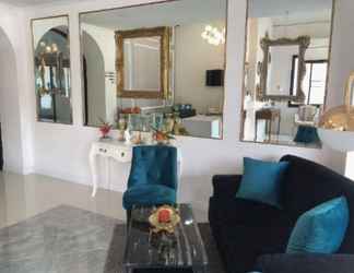 Lainnya 2 La Riva Boutique Hotel