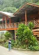 Hotel Exterior Bann Kidteng Maekampong