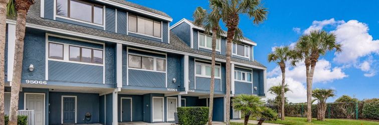 Others Expansive Ocean Views and Spacious Layout - Stunning Oceanfront Retreat