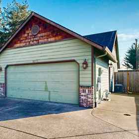 Hotel Exterior 1 Family-Friendly House with Fireplace, Kitchen & Yard - Wineries Nearby, Evergreen Aviation & Space Museum Hotels