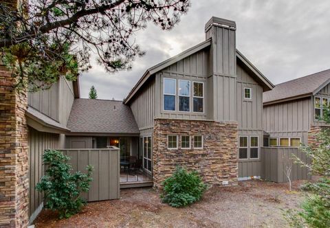 Others 23 Fremont Crossing