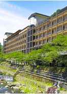 Hotel Exterior Tenseien