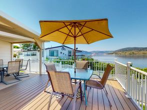 Lainnya 4 Lakefront Home with Incredible Water Views