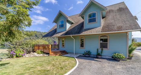 其他 2 Custom home overlooking Redwood Creek Valley - hot tub, furnished deck & firepit