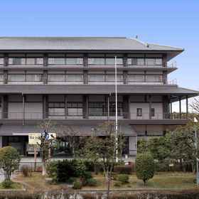 Logo 1 Nishihonganji Temple Monbo Kaikan, Hotel Kuse