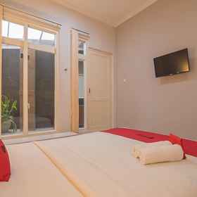 Others 1 RedDoorz gần Upi Setiabudi 2, Khách sạn Polsek Cisarua