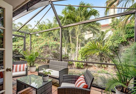 其他 Heated Pool and Tropical Oasis - Stylish Family Escape