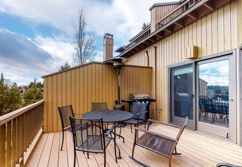 其他 2-story resort townhouse on Deschutes River w/3 pools, hot tub, tennis, gym