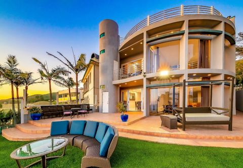 其他 Oceanfront luxury home w/sunset views, enclosed patio, gas grill, and balconies