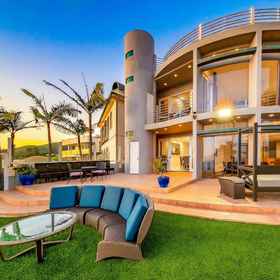 Hotel Exterior1Oceanfront luxury home w/sunset views, enclosed patio, gas grill, and balconies,文图拉县飯店