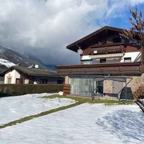 Logo 1 ซอนย่า, โรงแรม & ที่พัก Sellrain